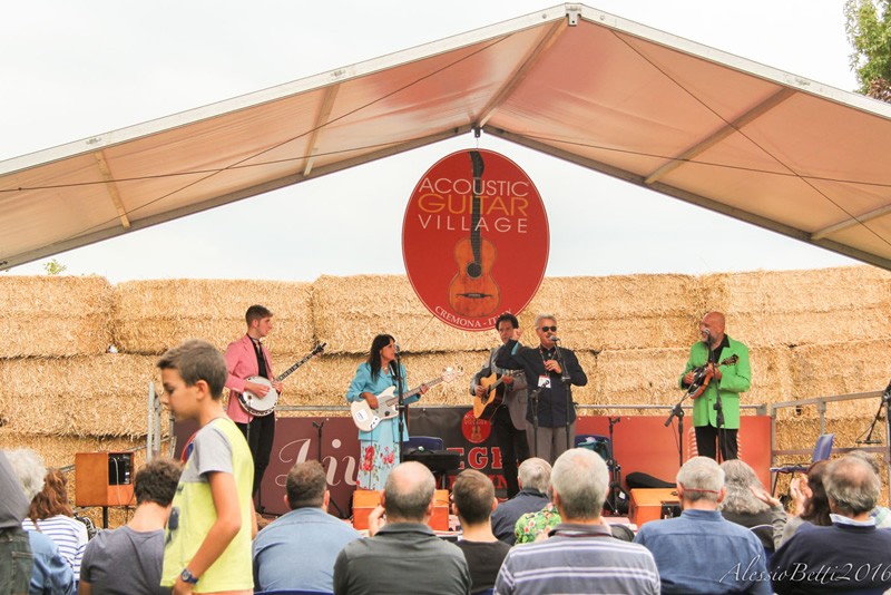 Live Stage Blueways